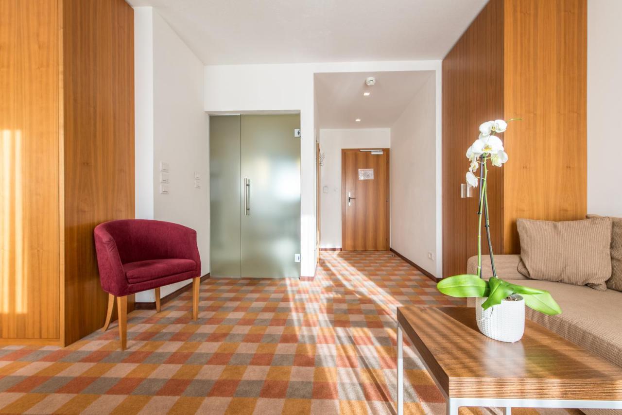 كامبو توريس Hotel Tubris المظهر الخارجي الصورة
