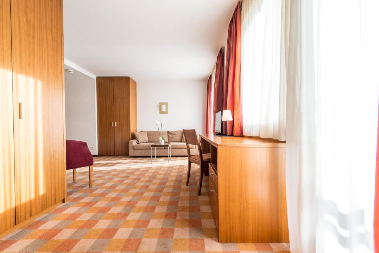 كامبو توريس Hotel Tubris المظهر الخارجي الصورة