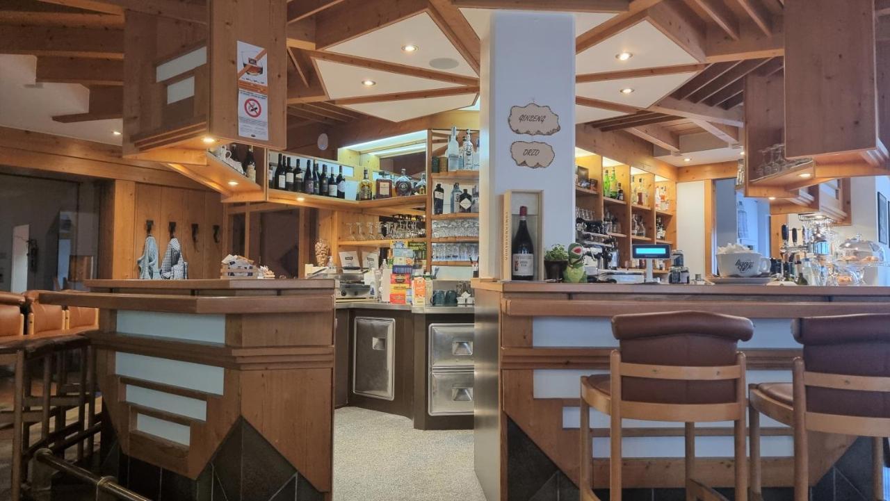 كامبو توريس Hotel Tubris المظهر الخارجي الصورة