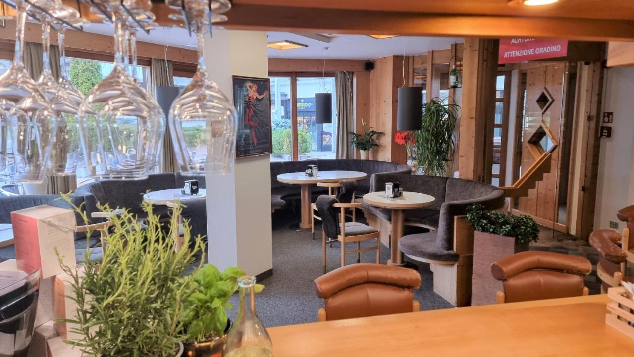 كامبو توريس Hotel Tubris المظهر الخارجي الصورة