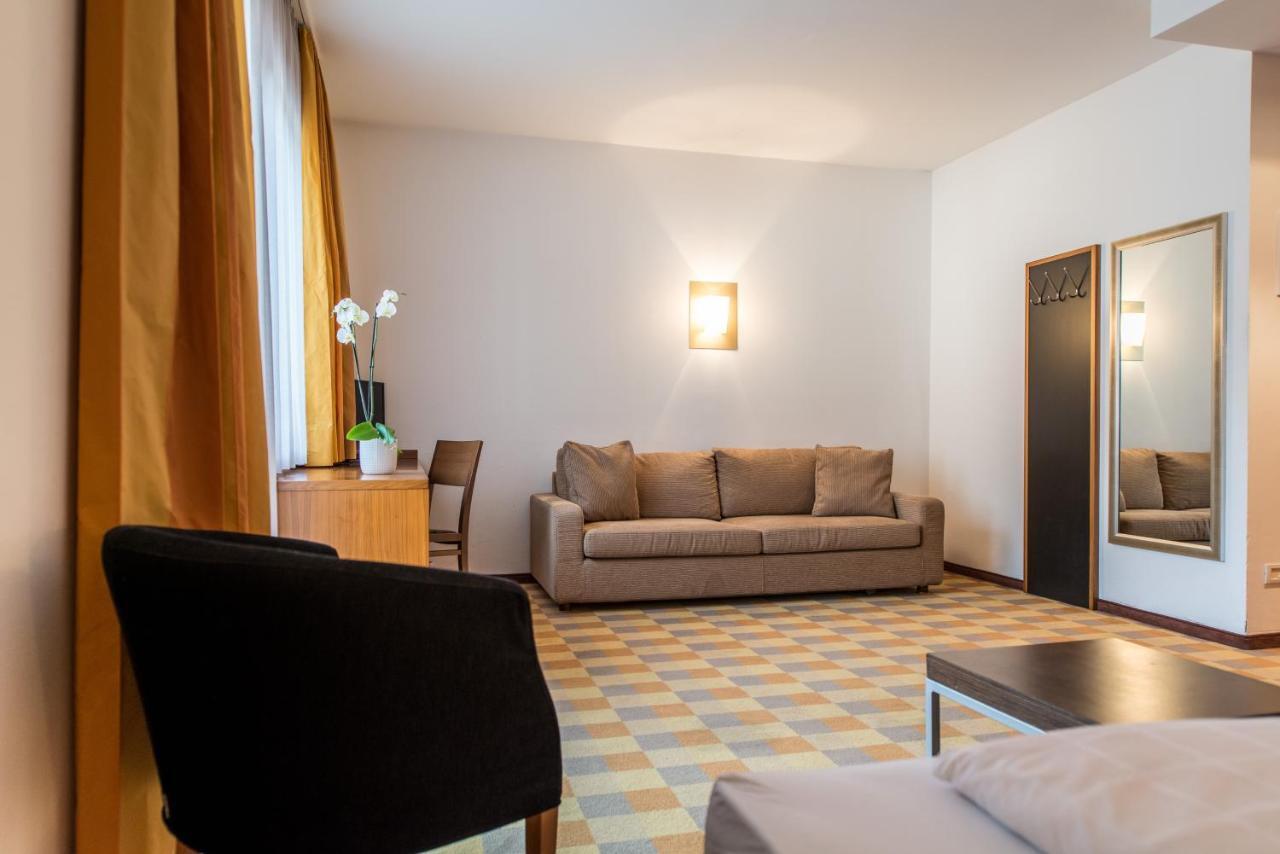 كامبو توريس Hotel Tubris المظهر الخارجي الصورة