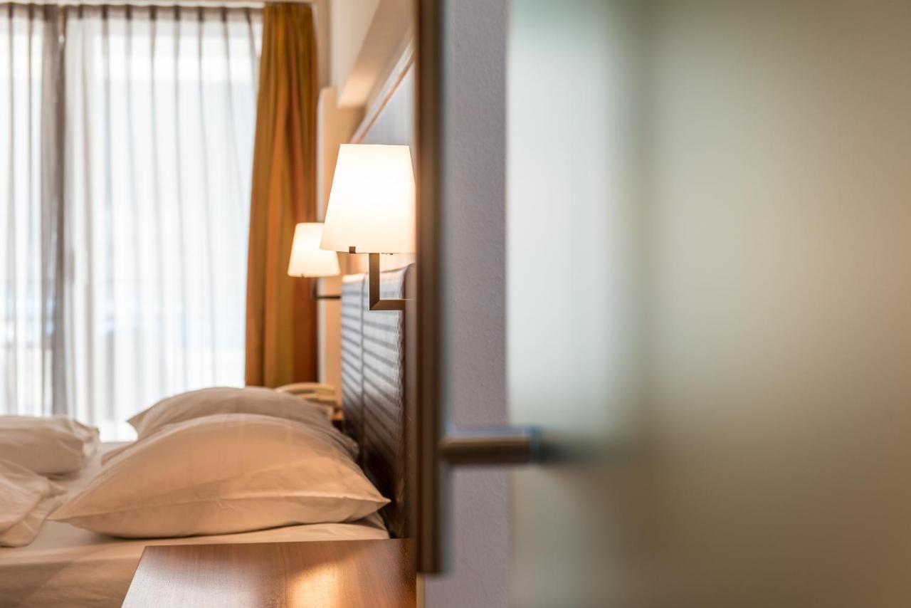 كامبو توريس Hotel Tubris المظهر الخارجي الصورة