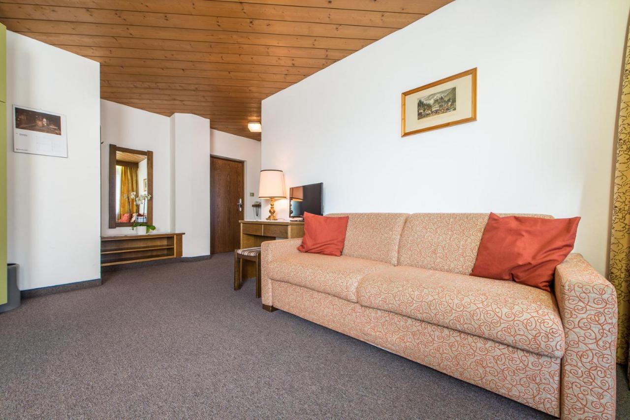 كامبو توريس Hotel Tubris المظهر الخارجي الصورة